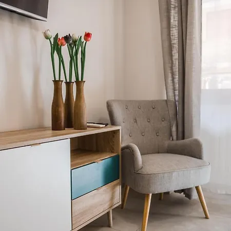 Casa 3 Santi, Your Contemporary In Apartment Rome